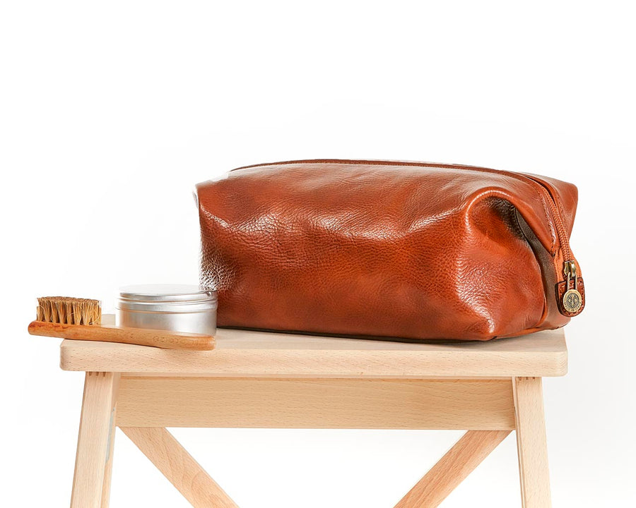 Full Grain Leather Personalized Toiletry Bag for Travel